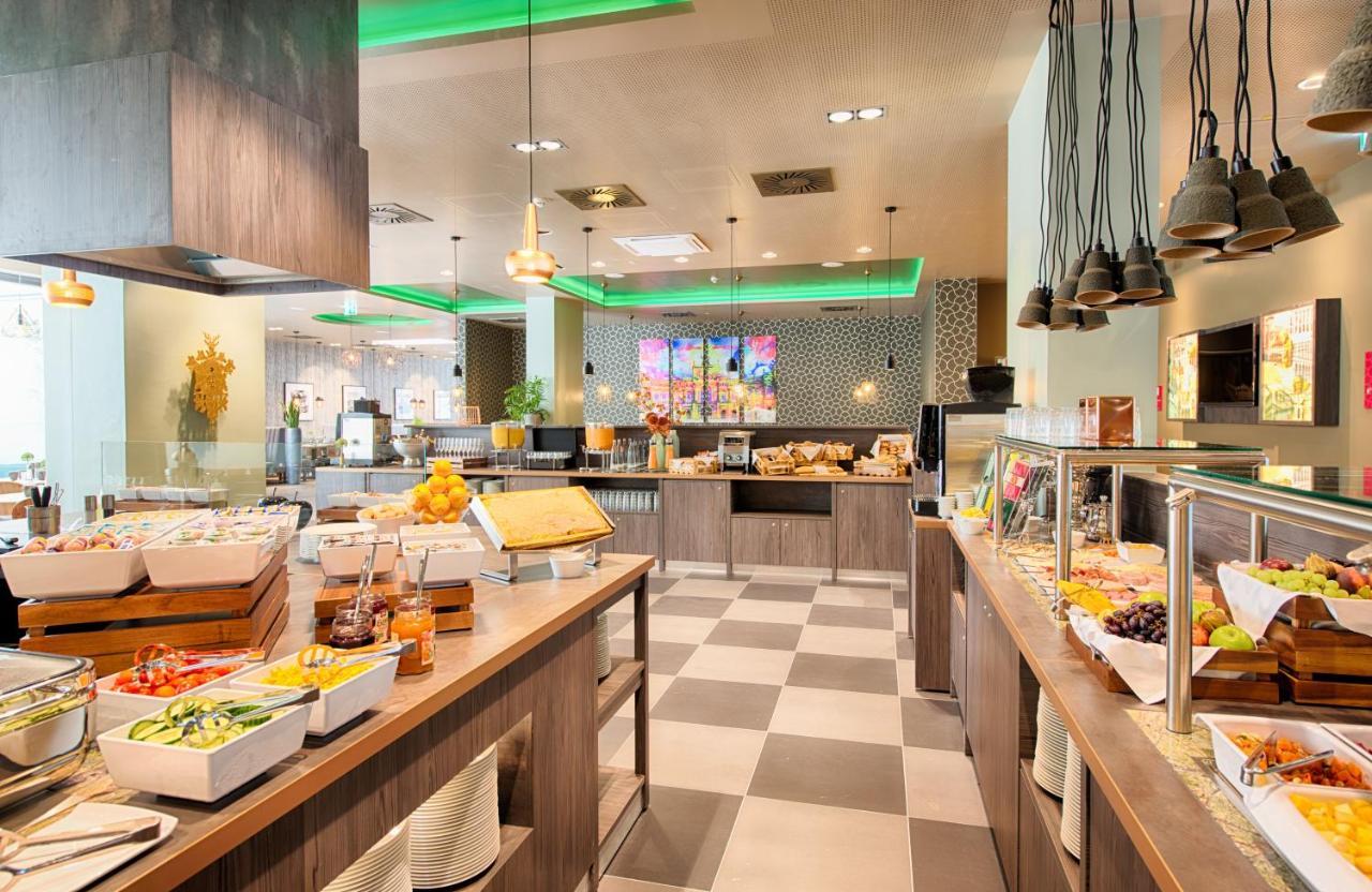Leonardo East Hotel 4*