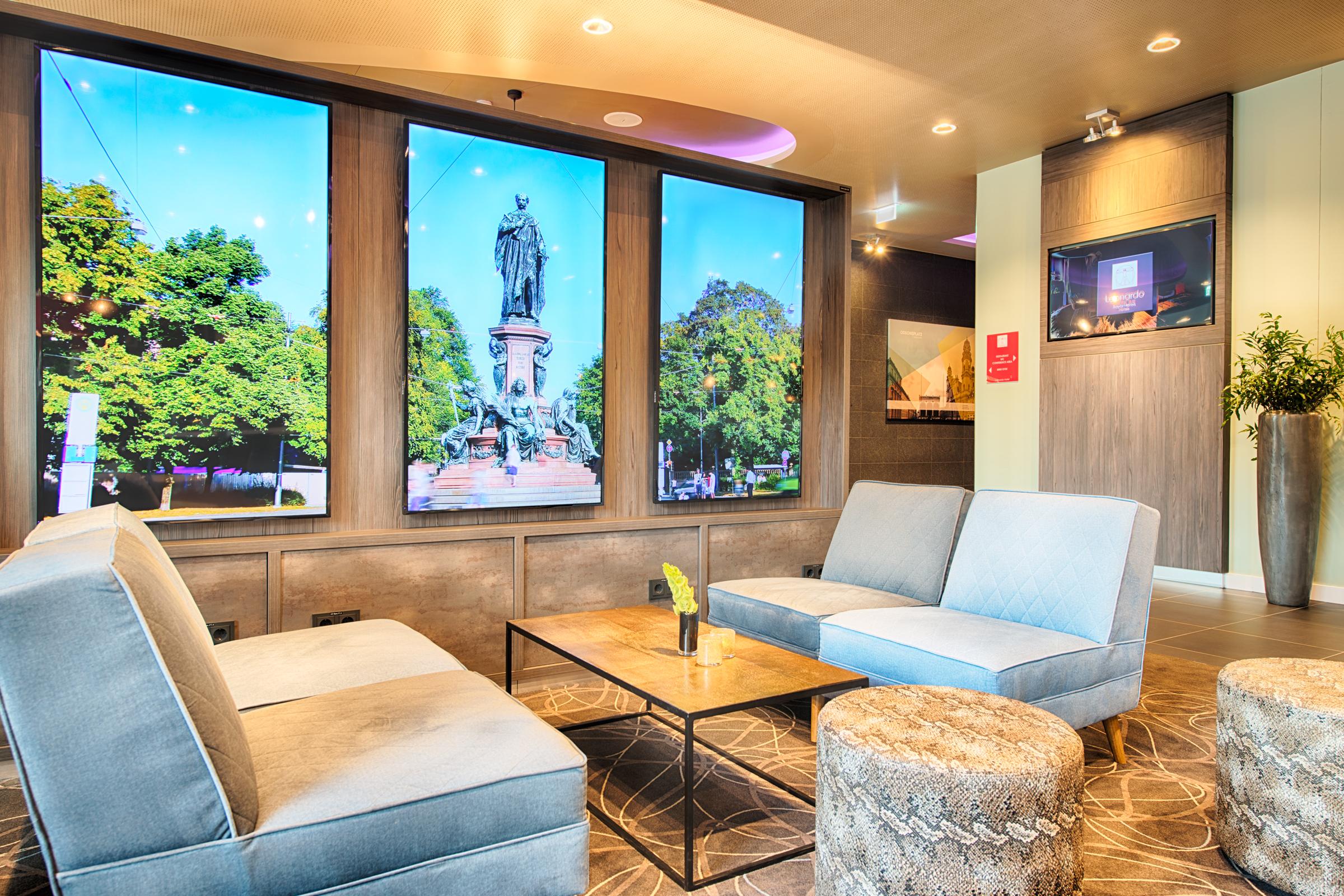 Leonardo East Отель 4*